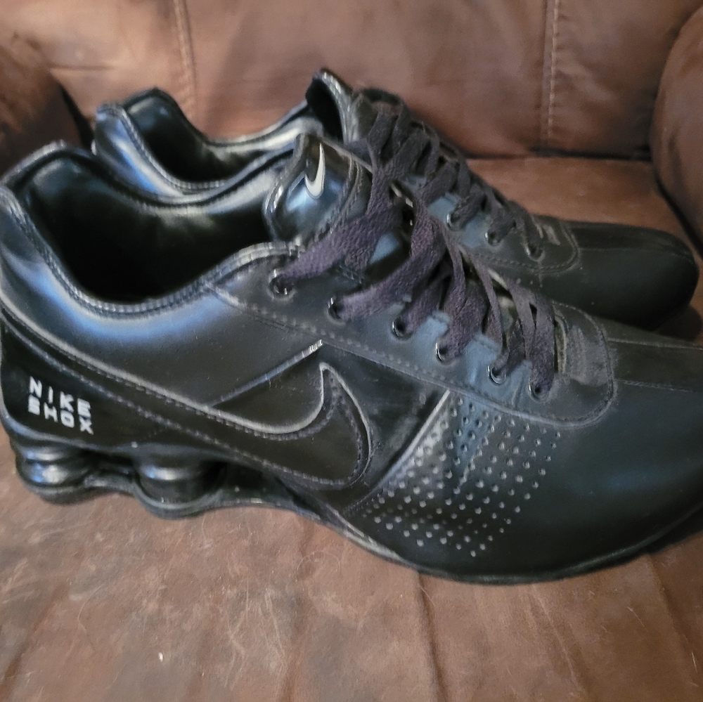 Nike Shox size 10